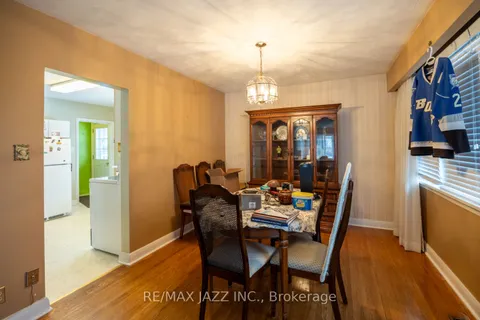 517 Kelly Ave, Oshawa, ON L1K 2B5