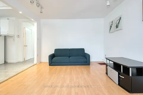 850 Danforth Rd, Toronto, ON M1K 1H5