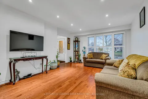 160 Brunswick Crt, Oshawa, ON L1H 7R6