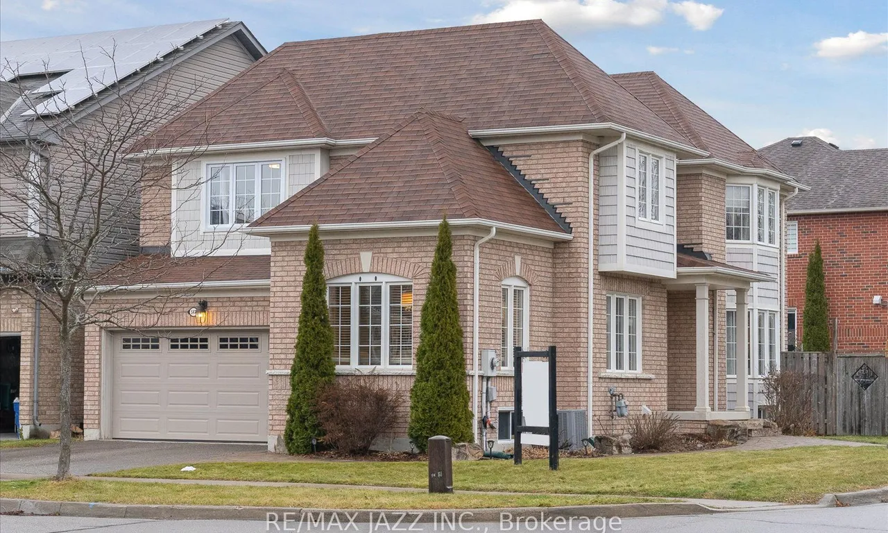 547 Shaftsbury St, Oshawa, ON L1K 2V8