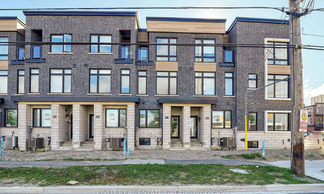 1573 Midland Ave, Toronto, ON M1P 3C1