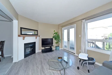 73 Andona Cres, Toronto, ON M1C 5A3