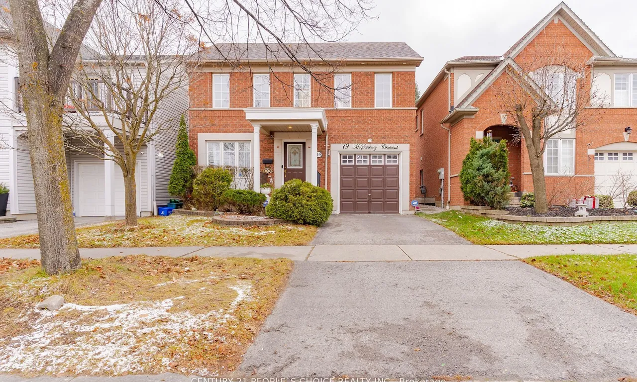 19 McSweeney Cres, Ajax, ON L1T 4C7