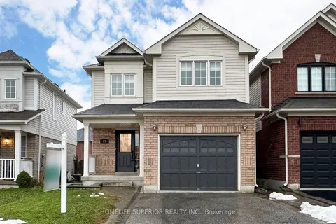 23 Laprade Sq, Clarington, ON L1C 0C9
