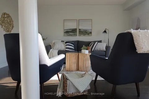 23 Laprade Sq, Clarington, ON L1C 0C9