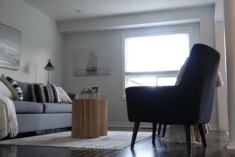 23 Laprade Sq, Clarington, ON L1C 0C9
