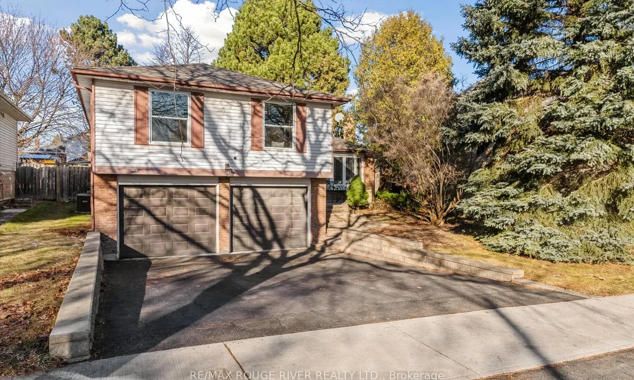 6 Guthrie Cres, Whitby, ON L1P 1A5