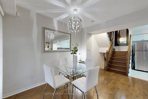 10 Burnsborough St, Ajax, ON L1S 0B6