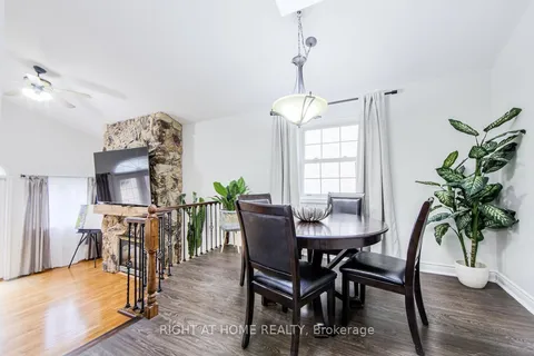 50 Watson St, Toronto, ON M1C 1E3