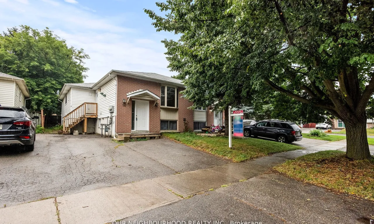 14 Lockhart Gate, Clarington, ON L1C 4L1