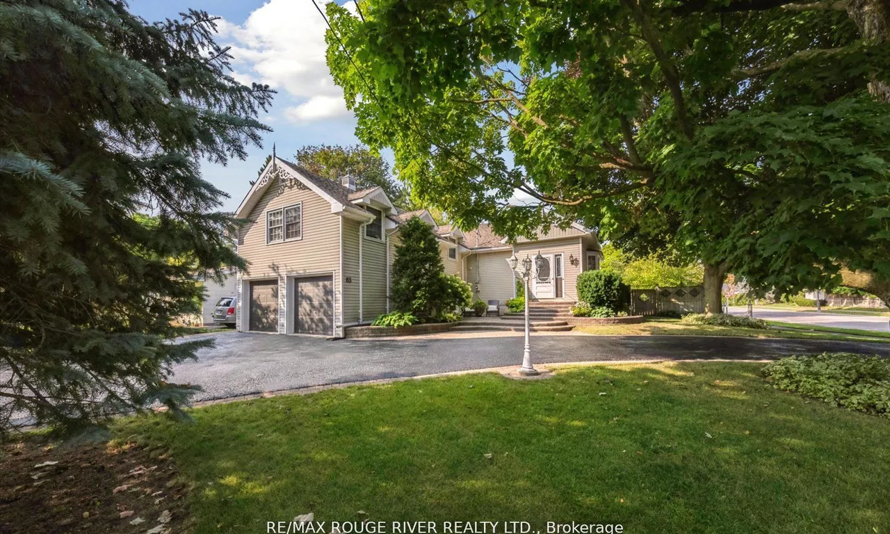 83 Cassels Rd, Whitby, ON L1M 1C6