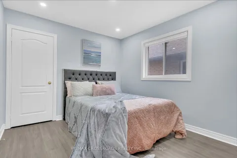 76 Seasons Dr, Toronto, ON M1X 1X9