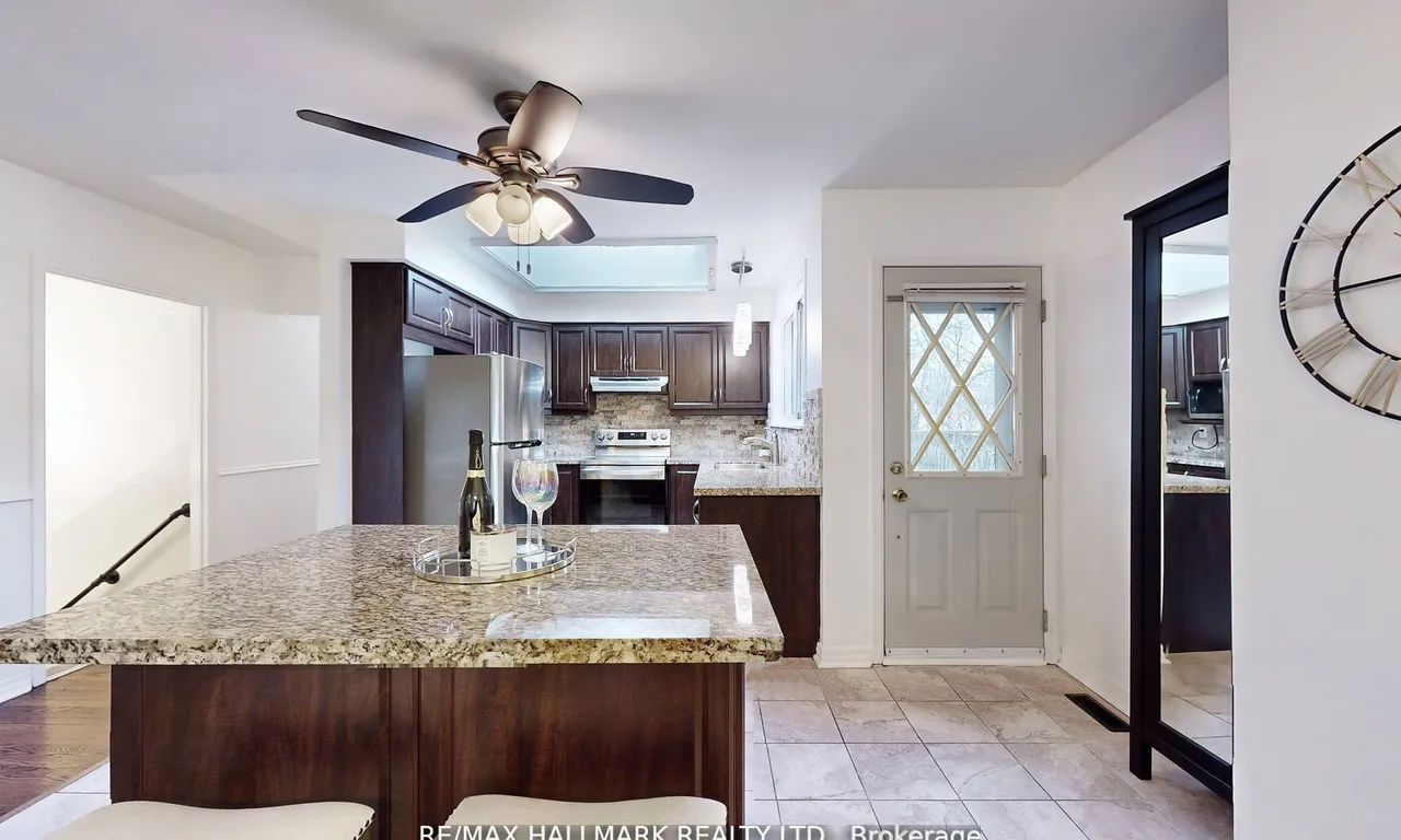 Detached kitchen at 764 Hillcrest Rd Pickering