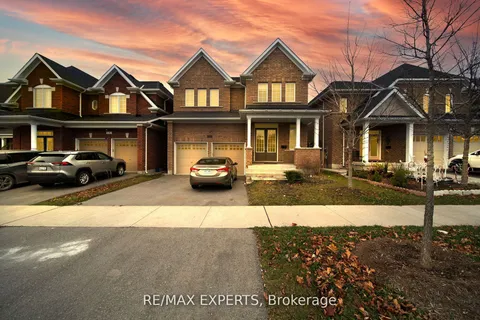 1812 Grandview St, Oshawa, ON L1K 0Y2