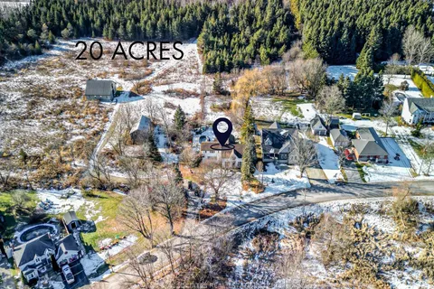 136 King Lane, Clarington, ON L0B 1J0