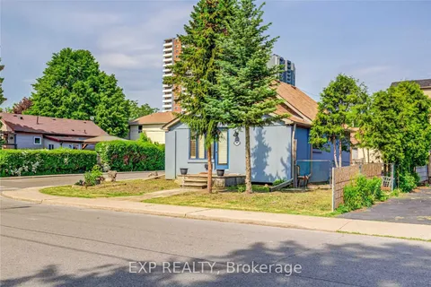 145 Leyton Ave, Toronto, ON M1L 3V3