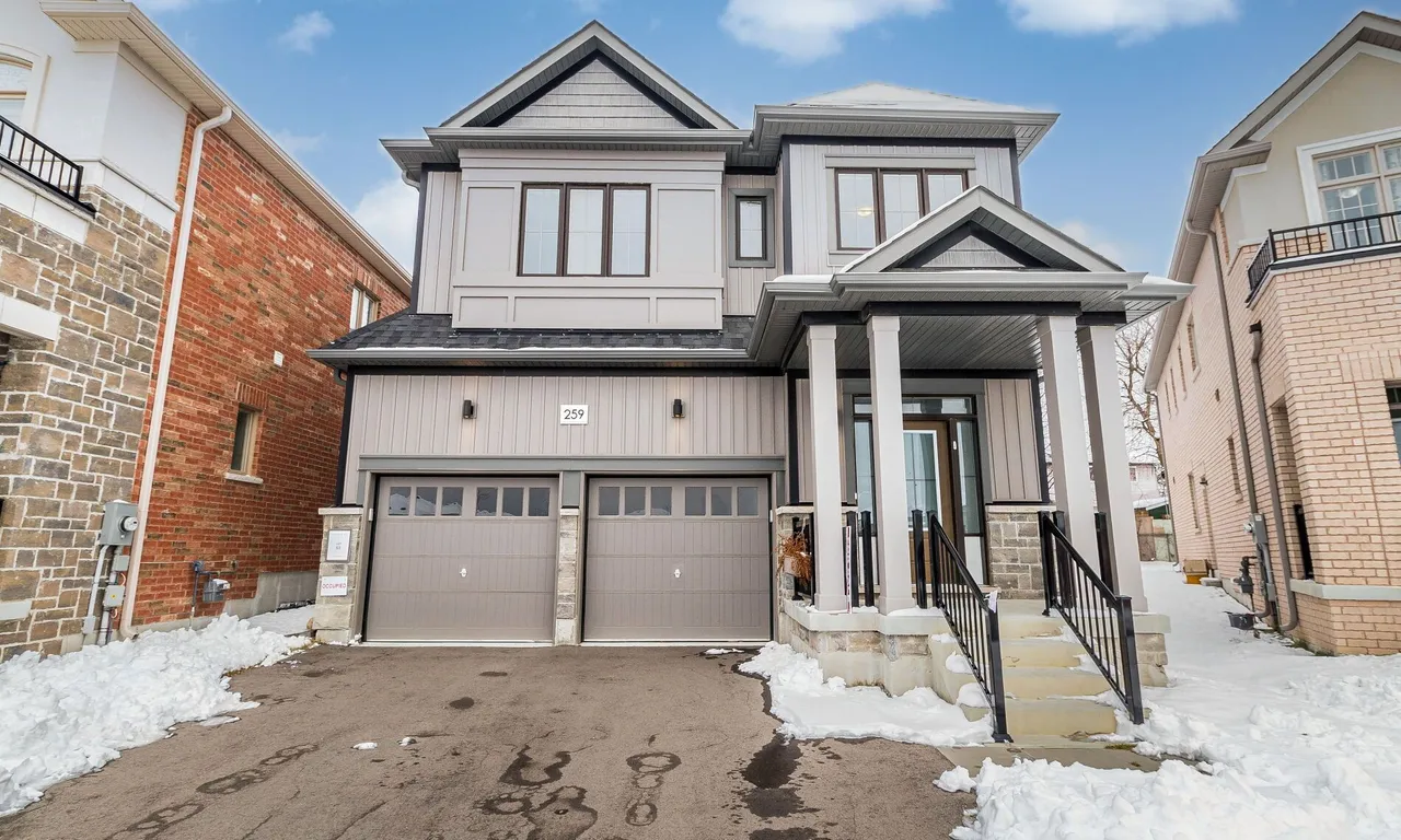 259 Fleetwood Dr, Oshawa, ON L1K 3E8