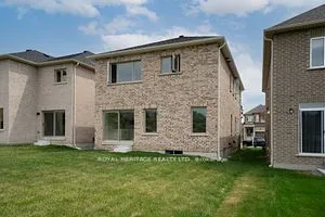 42 St Augustine Drive, Whitby, ON L1M 0L7