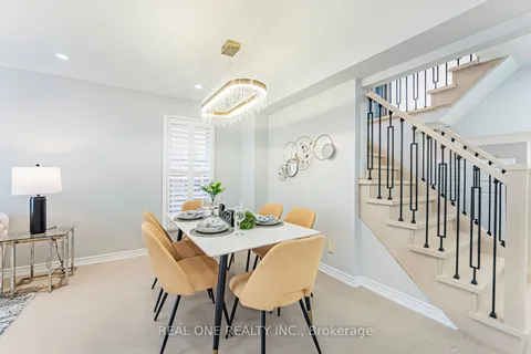 85 River Grove Dr, Toronto, ON M1W 3T8