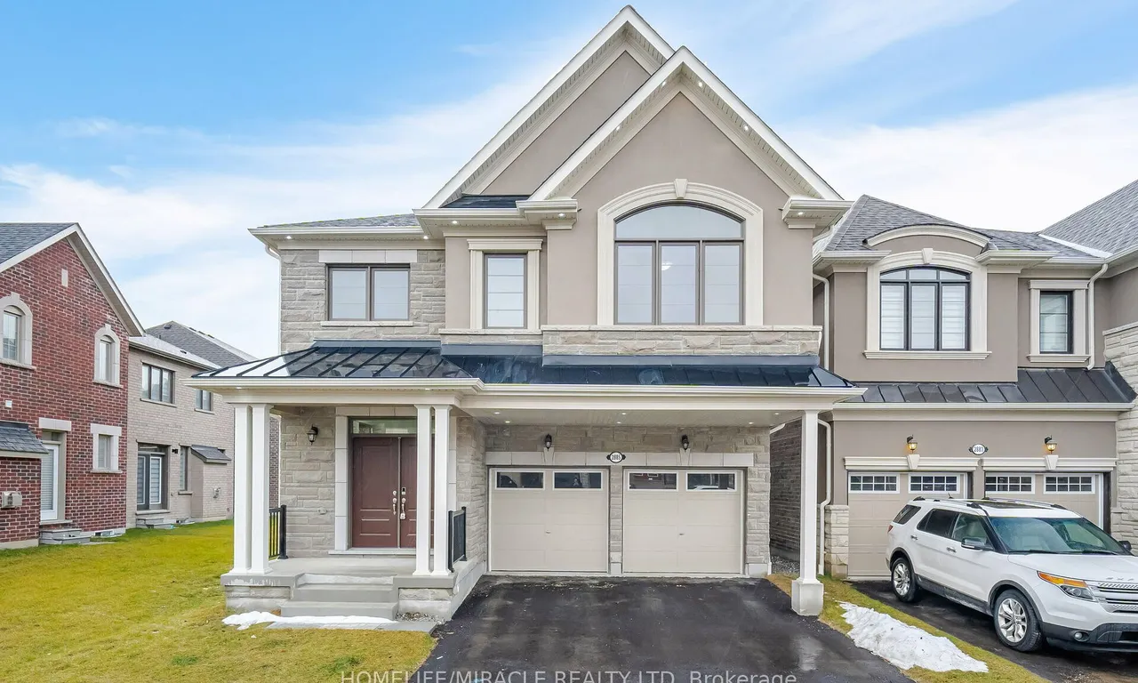 2885 Foxden Sq, Pickering, ON L1X 0N9