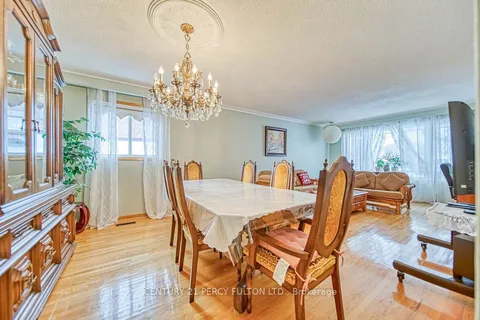86 Iangrove Terr, Toronto, ON M1W 2H2