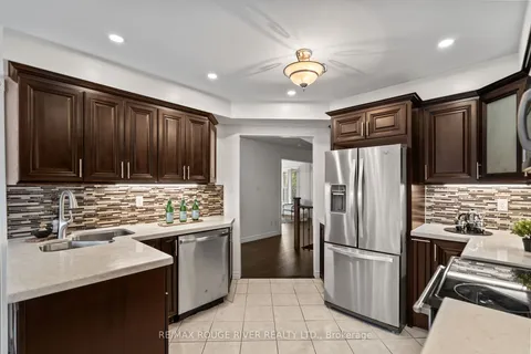 31 Kerrison Dr, Ajax, ON L1Z 1K2