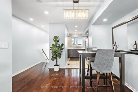 49 Cooperage Lane, Ajax, ON L1S 5G8