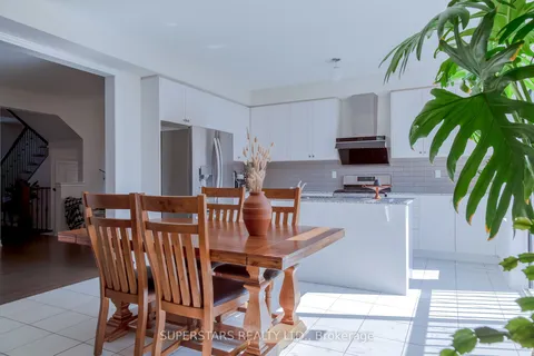 123 Micklefield Ave, Whitby, ON L1P 0L3