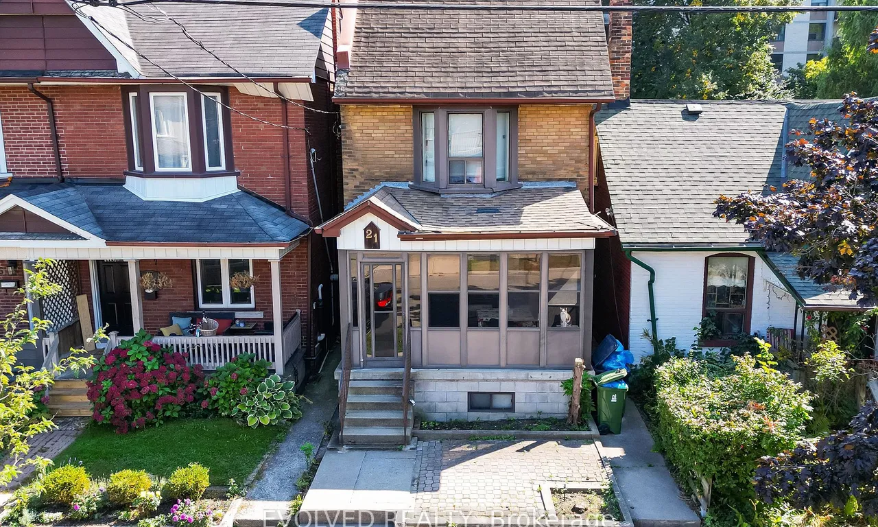 21 Torrens Ave, Toronto, ON M4K 2H9