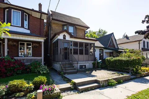 21 Torrens Ave, Toronto, ON M4K 2H9