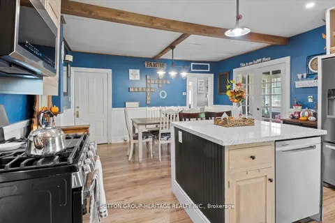 4 Brook St, Scugog, ON L9L 1B5