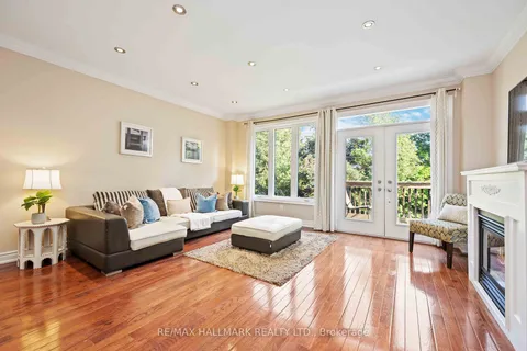 1A Ardell Ave, Toronto, ON M1L 1K7