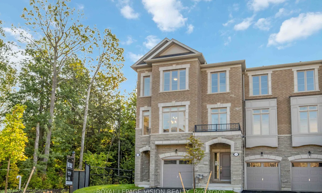 10 Coote Crt., Ajax, ON L1T 0P5