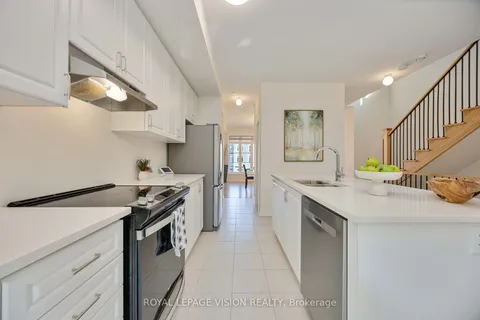 10 Coote Crt., Ajax, ON L1T 0P5