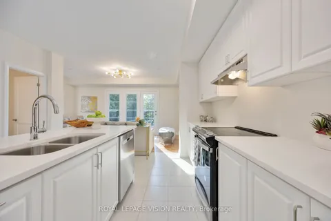 10 Coote Crt., Ajax, ON L1T 0P5