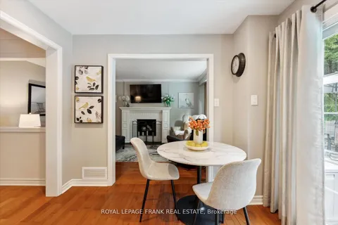 14 Mattawa Crt, Whitby, ON L1P 1E3