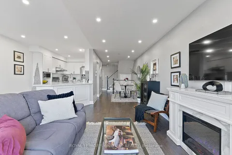 130 Bonspiel Dr, Toronto, ON M1E 5K5