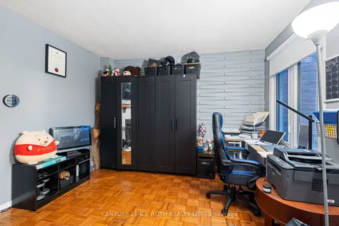 1885 Bainbridge Dr, Pickering, ON L1V 6G9