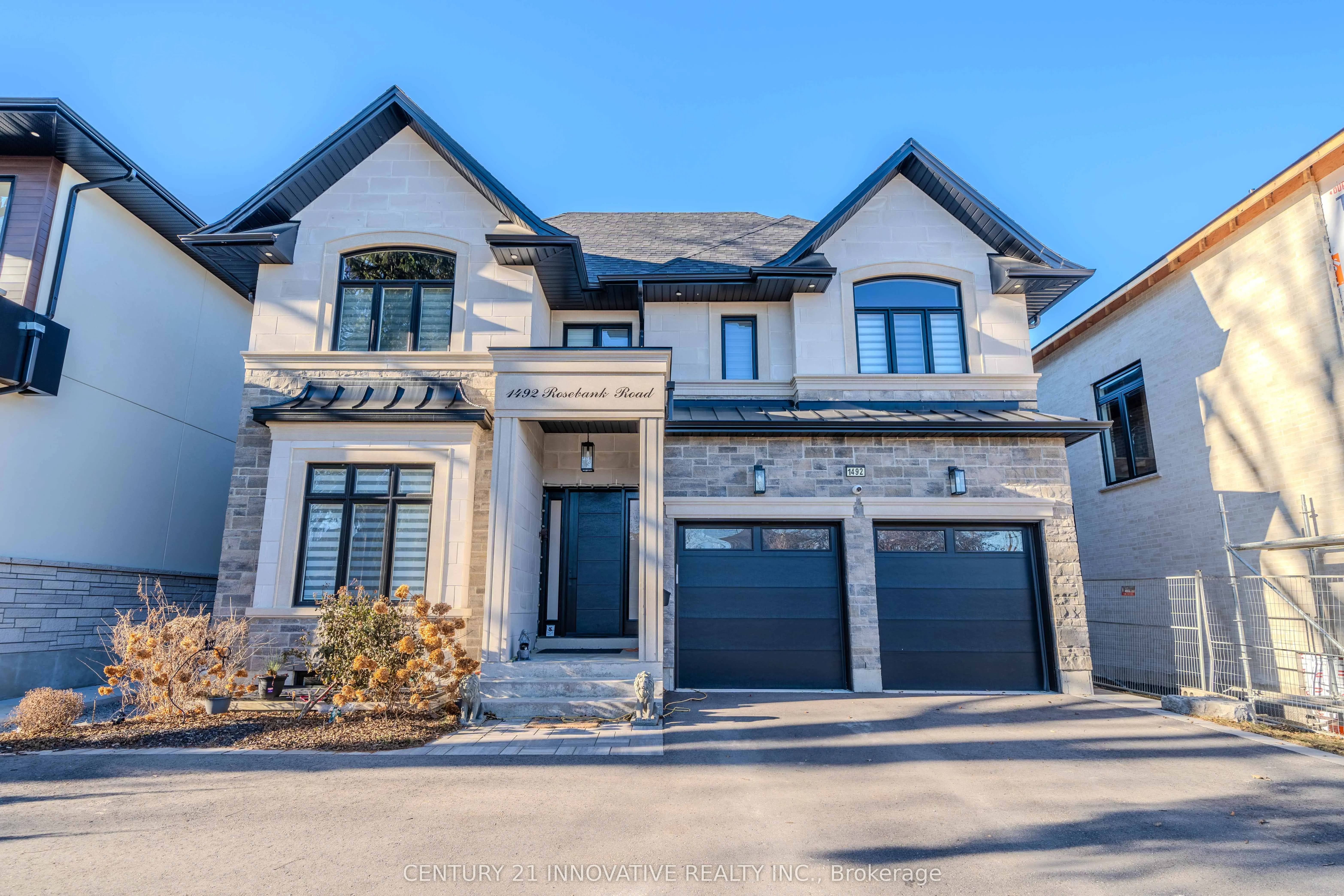 1492 Rosebank Road, Pickering, ON L1V 1P4