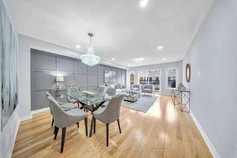 9 De Jong St, Toronto, ON M1P 0C1