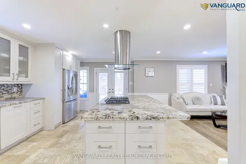 353 Old Harwood Ave, Ajax, ON L1Z 1K2