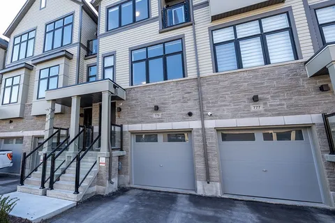 779 Eddystone Path, Oshawa, ON L1H 0A7