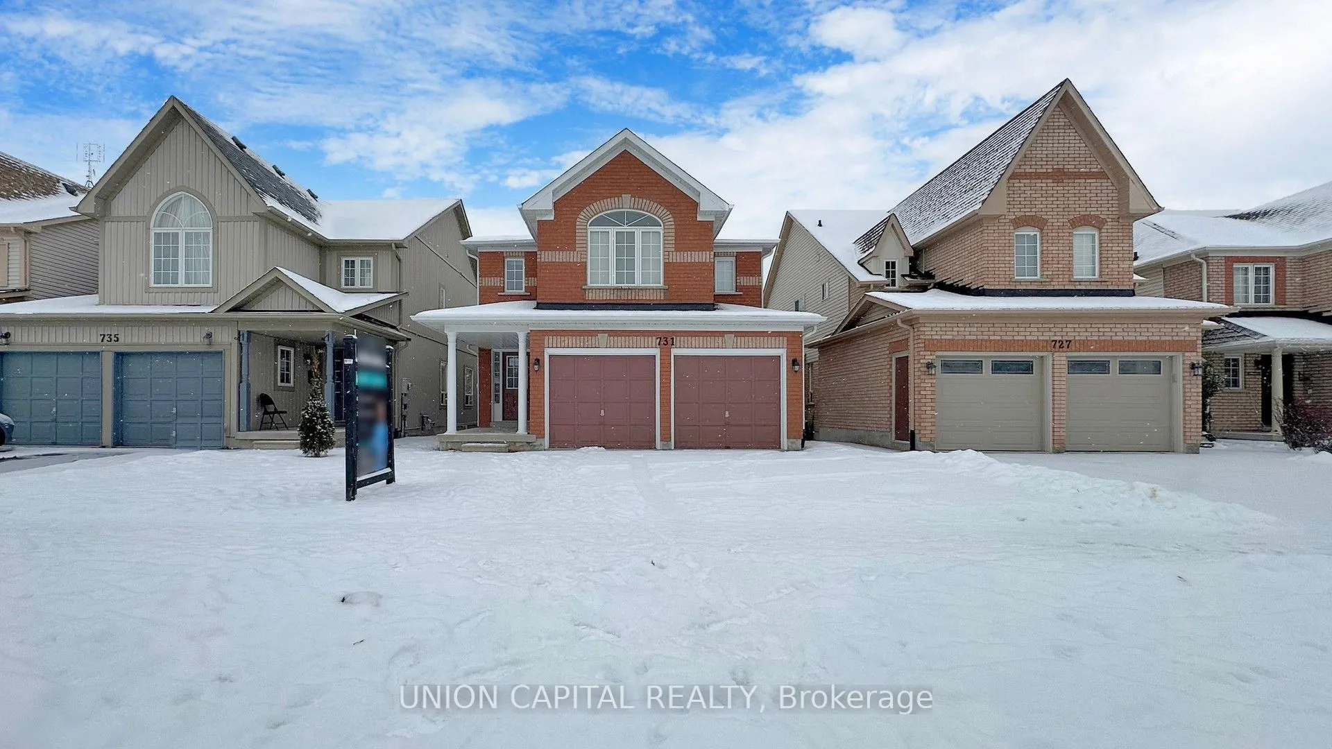 731 Brasswinds Trail, Oshawa, ON L1K 2Z1