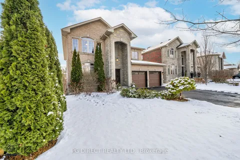 5 Laura Ellis Crt, Toronto, ON M1C 0A3