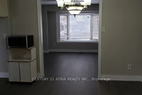 79 United Square, Toronto, ON M1B 2B9