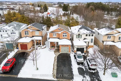 267 Swindells St, Clarington, ON L1C 5G7