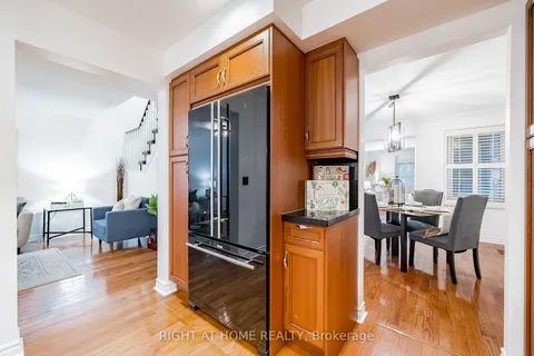 30 Bornholm Dr, Toronto, ON M1C 4P7