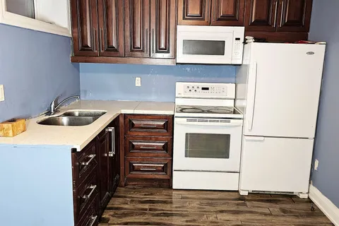 788B Midland Ave, Toronto, ON M1K 4E7