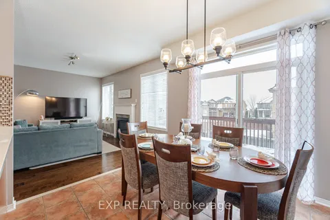 1204 Langley Circ, Oshawa, ON L1K 0E2