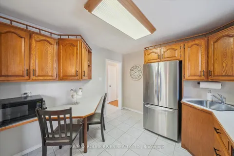 66 Fraserton Cres, Toronto, ON M1J 1S8